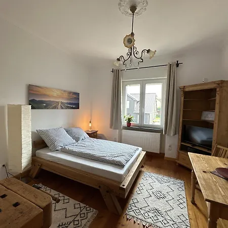 Zur Alten Post Apartment *